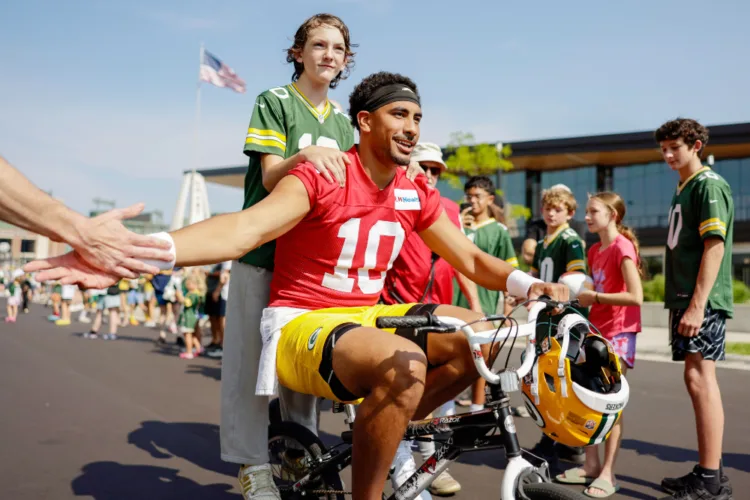 Love gets back on board with preseason
